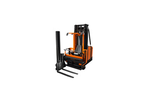 VNA truck operating in a smart racking system warehouse