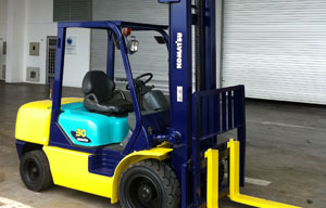 Reconditioned Komatsu FD30-12 forklift for sale in Singapore